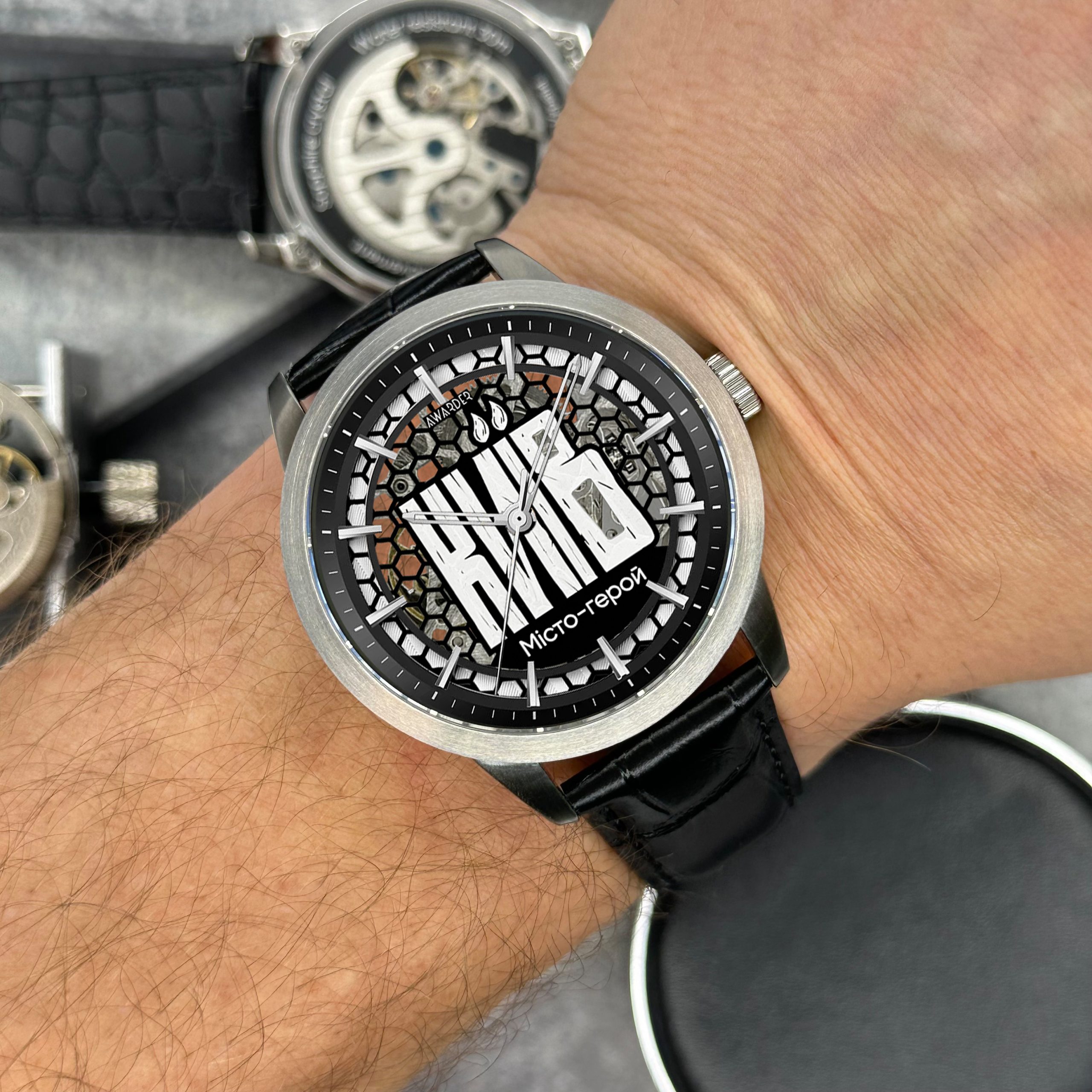 Наручний годинник  img-2