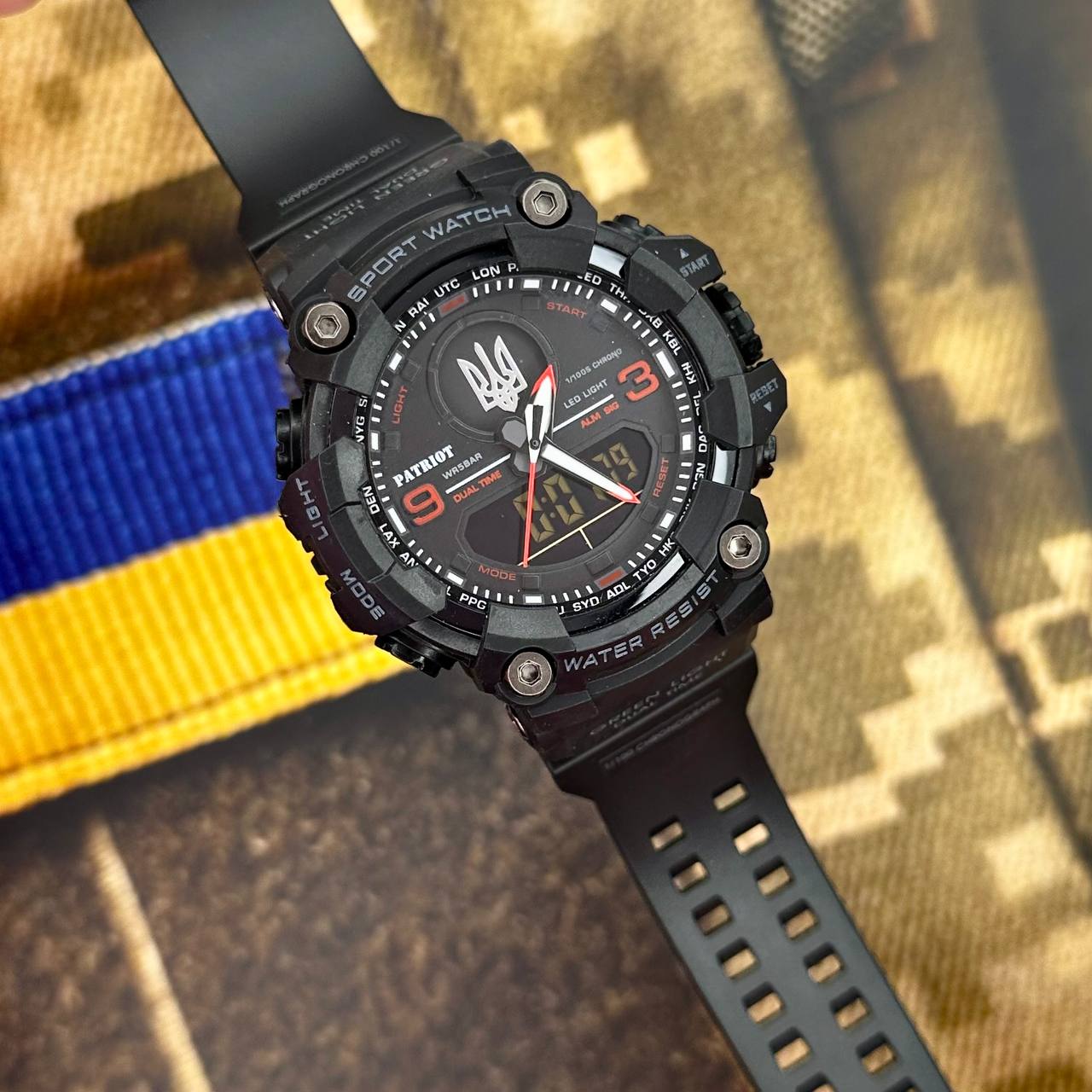 Patriot 001RDUASI Patriot 001RDUASI Тризуб срібло Чорні з червон - Зображення 3