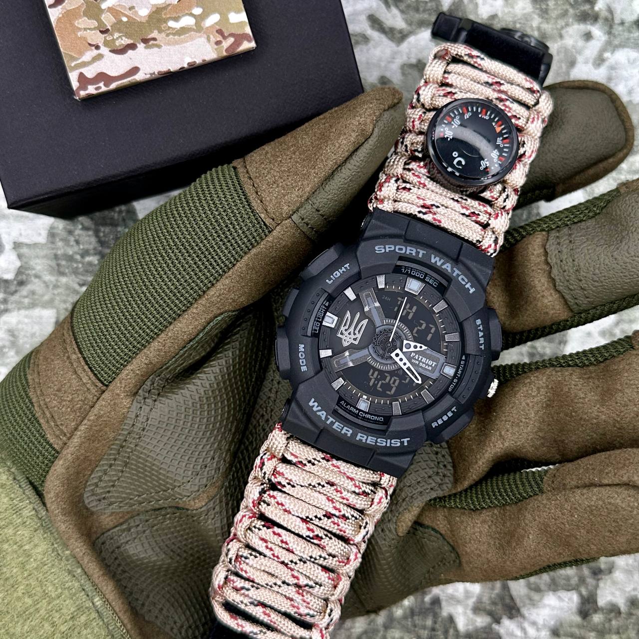 Patriot 005 Тризуб срібло Чорний Паракордовий ремінець Desert Camo + Коробка — изображение 3