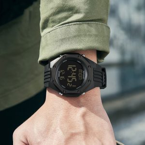 sanda_6093_all_black_1